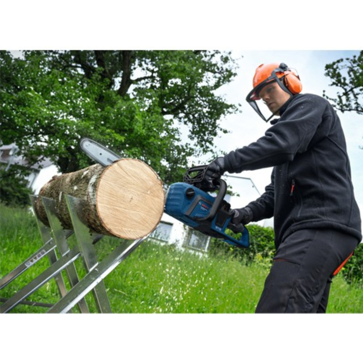 Bosch GKE 18V-40 (Body only, carton) BRUSHLESS 18V Chainsaw